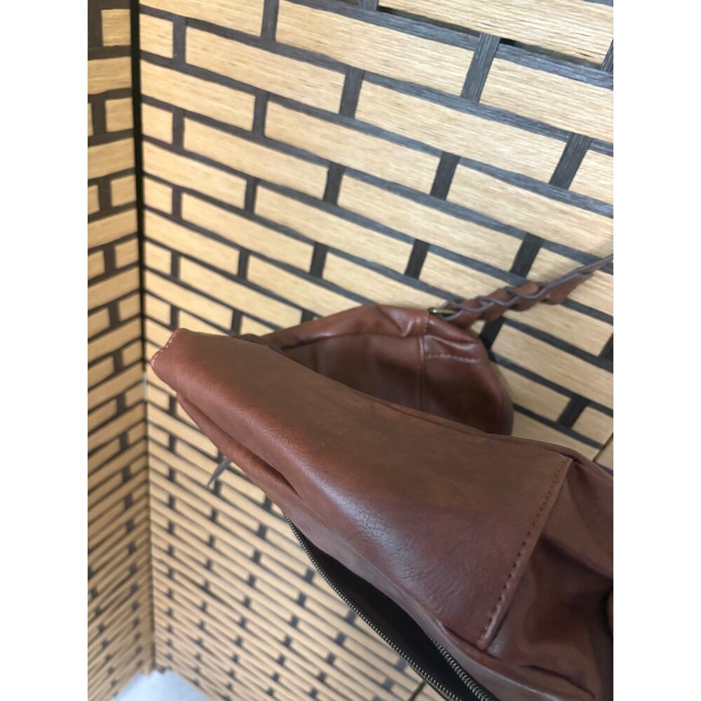 Brown Woven Crossbody Purse - Picture 5 of 7